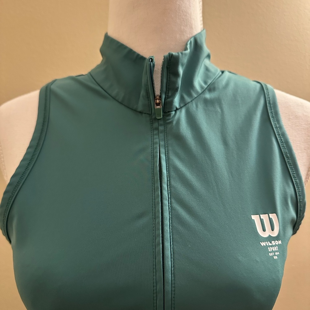 Wilson Winning Tennis Dress & Matching liner shorts - Field Green Size 8/10 - Picture 4 of 7